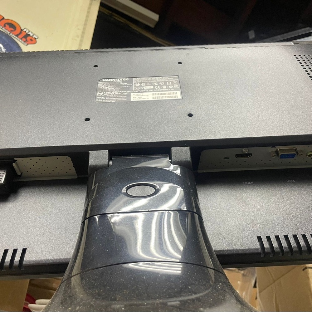 Monitor - Picture 2 of 2